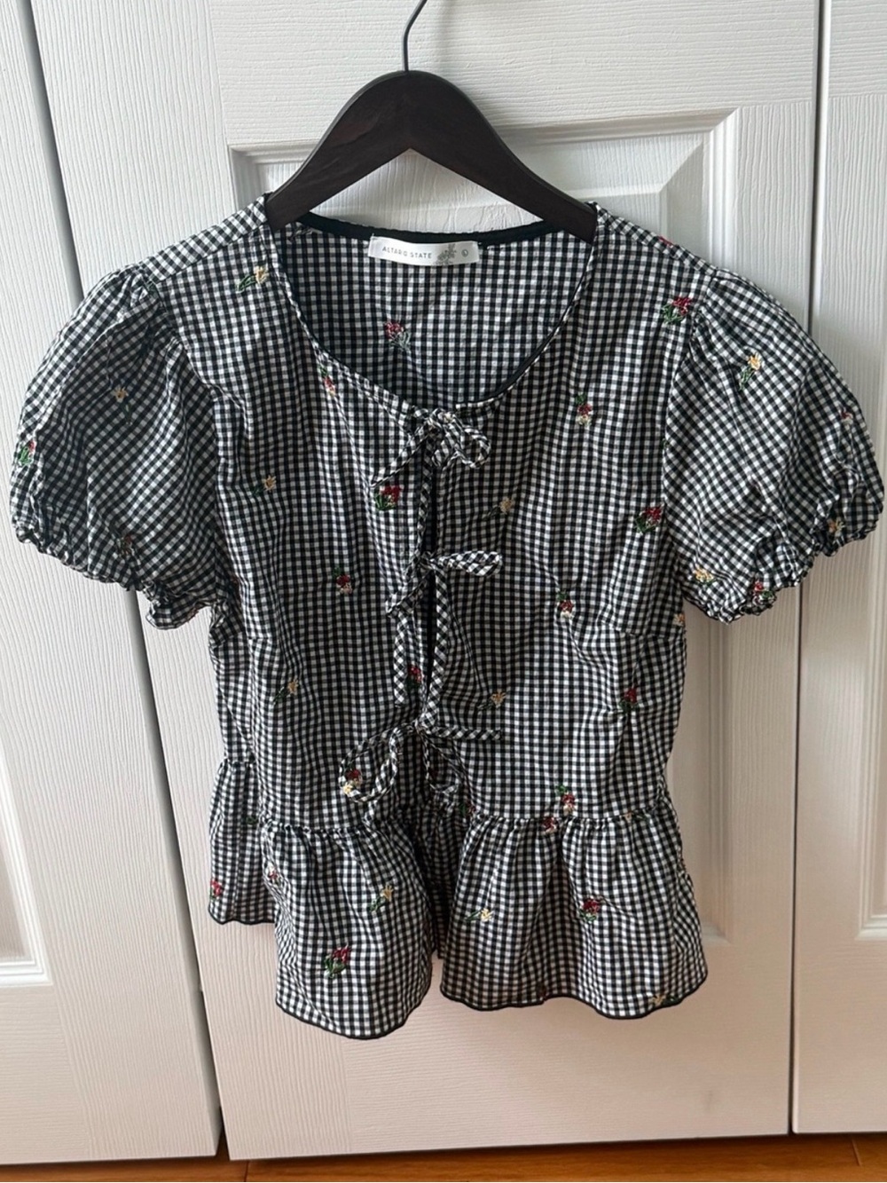 Altar’d State Laine Gingham Embroidered Top - Picture 2 of 4